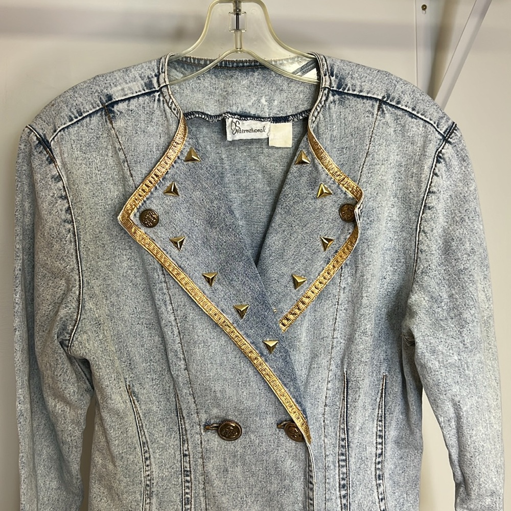 Vintage 80’s‎ Stylish Denim Dress with Gold Accents- 2 - Picture 5 of 6